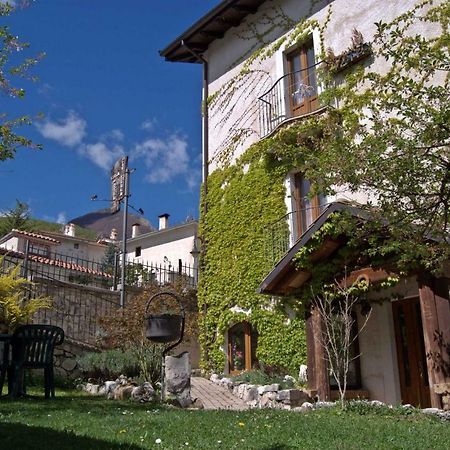 Casa Hotel Civitella Civitella Alfedena Exterior photo