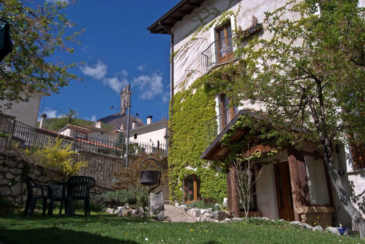 Casa Hotel Civitella Civitella Alfedena Exterior photo